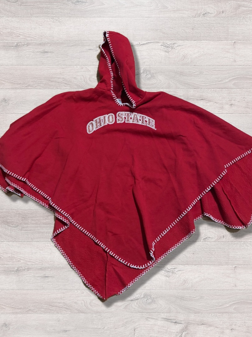 NCAA OSU Ohio State Buckeyes Little King Adult One Size Poncho Hoodie